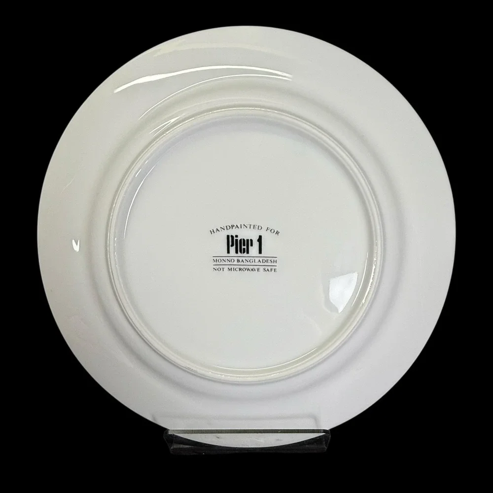 PIER 1 Gold Rim White 7.5